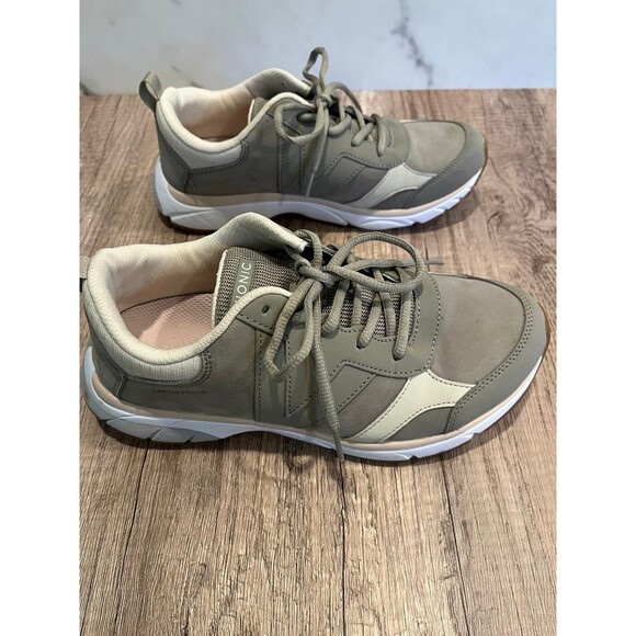Vionic Lace-Up Athletic Sneakers Zanny Dark Taupe Size 8 - Picture 4 of 7